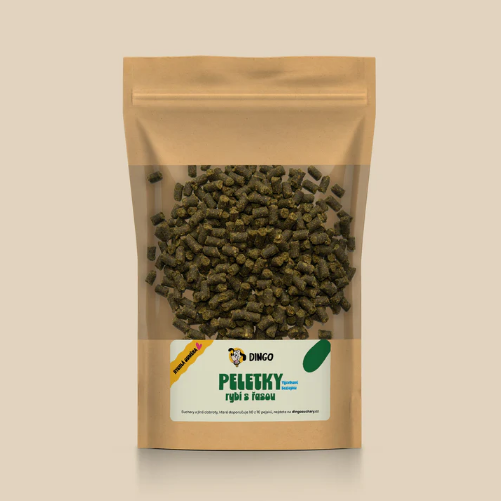 DINGO Peletky ryba s riasou 150g
